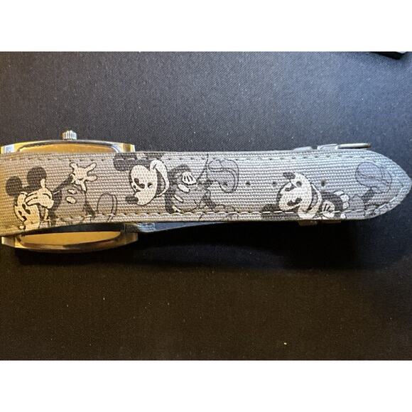 Disney Parks Limited Release Watch EUC Needs Battery main image 5